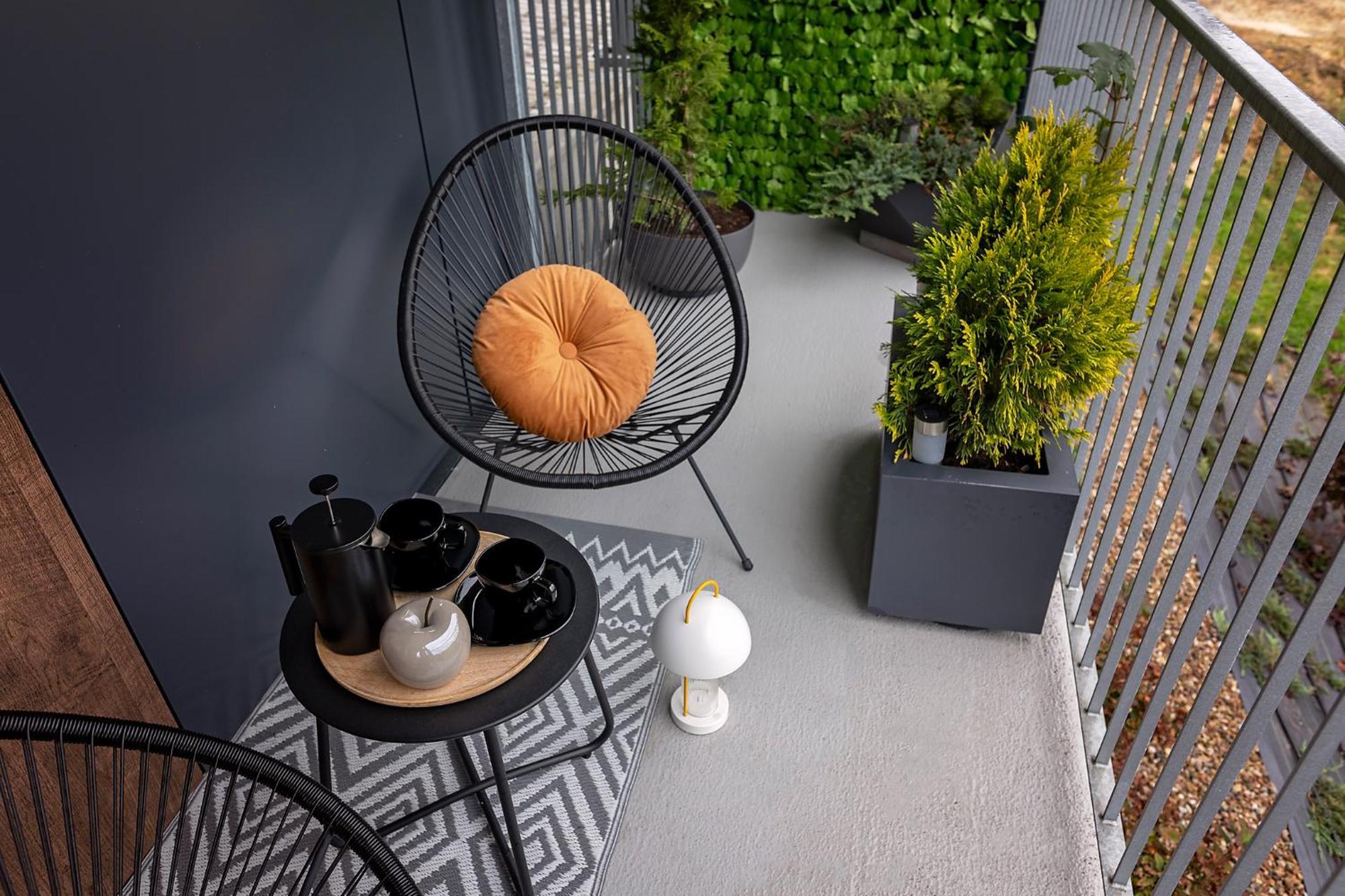 Apartment M